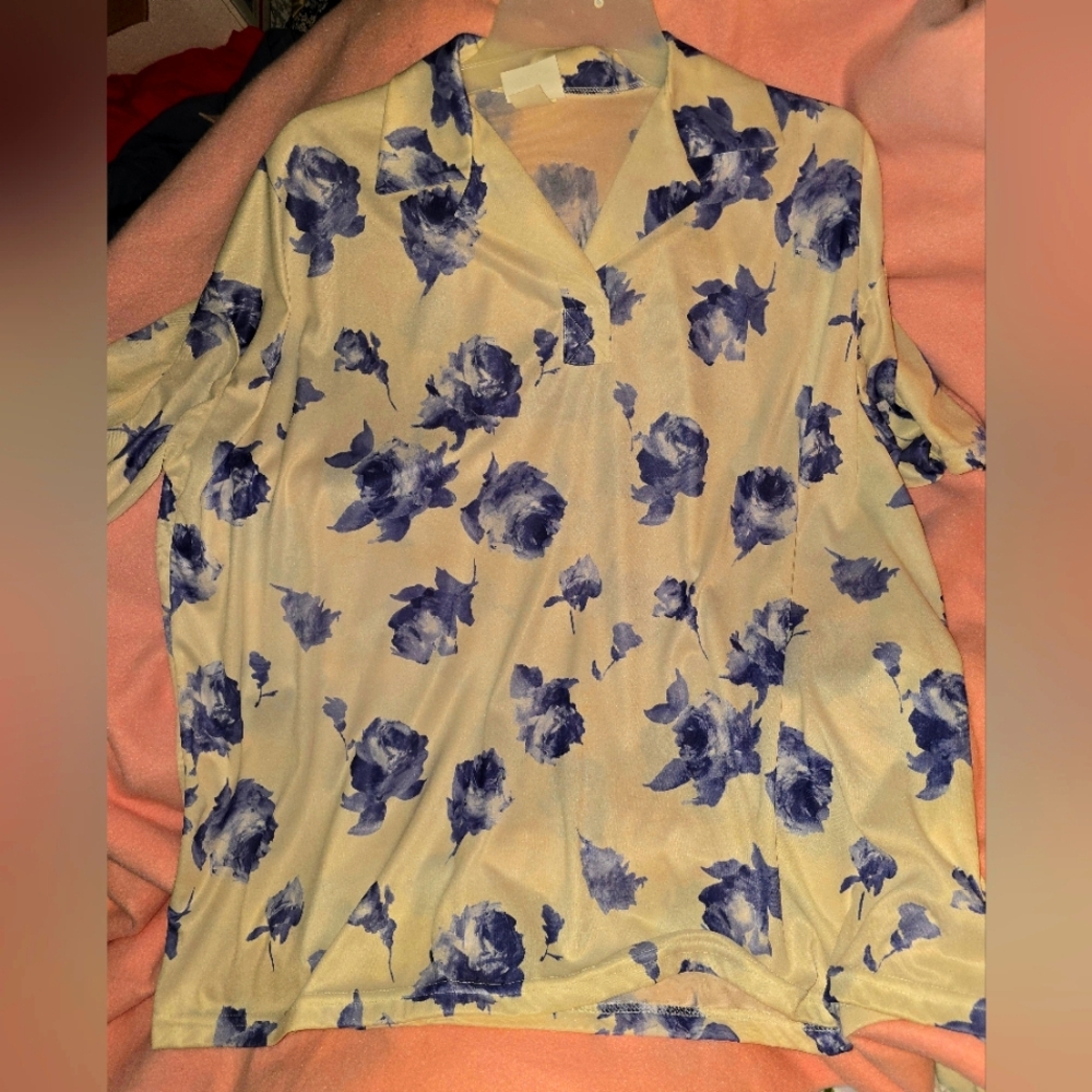 Floral Blue and White Women's Top